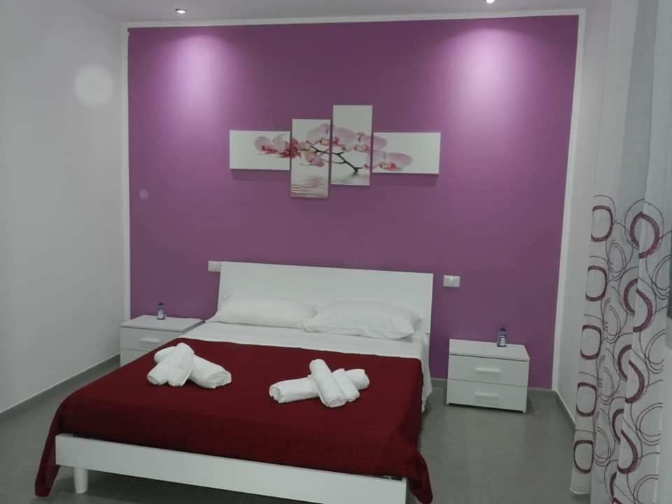 L'Isola Del Sole Bed & Breakfast Кастелуцо Екстериор снимка